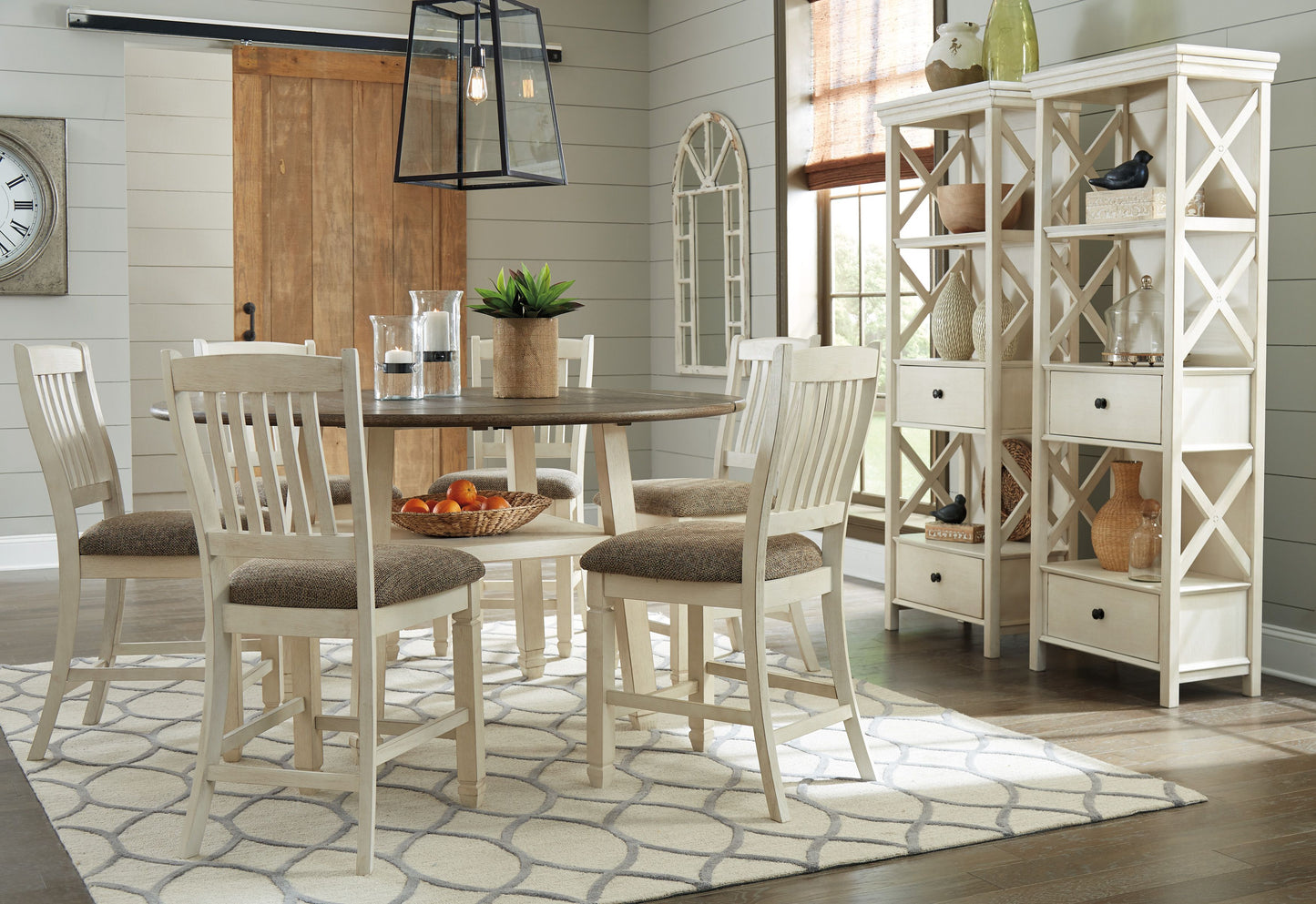 Bolanburg Dining Set