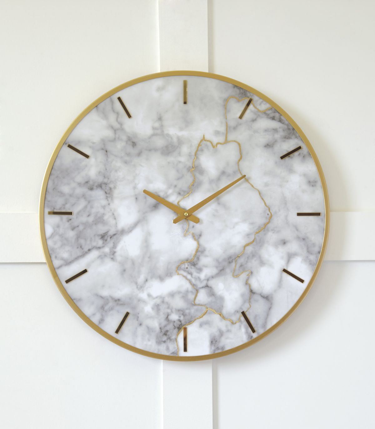 Jazmin - Gray/Gold Finish - Wall Clock